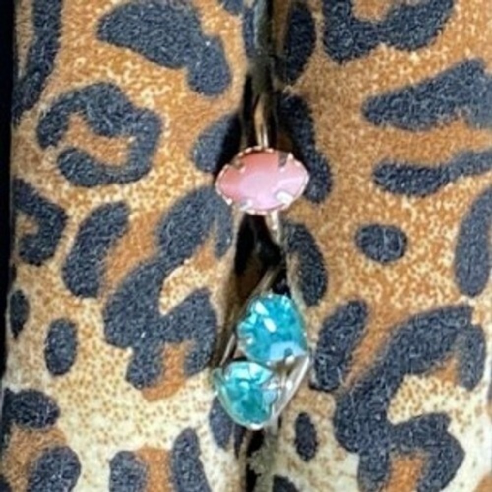 Gold Tone Bypass Ring Pink Oval Stone Blue Teardrop Stone
